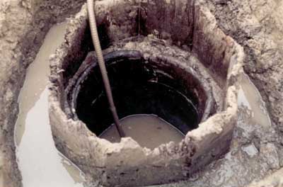 De waterput waarin het skelet werd aangetroffen